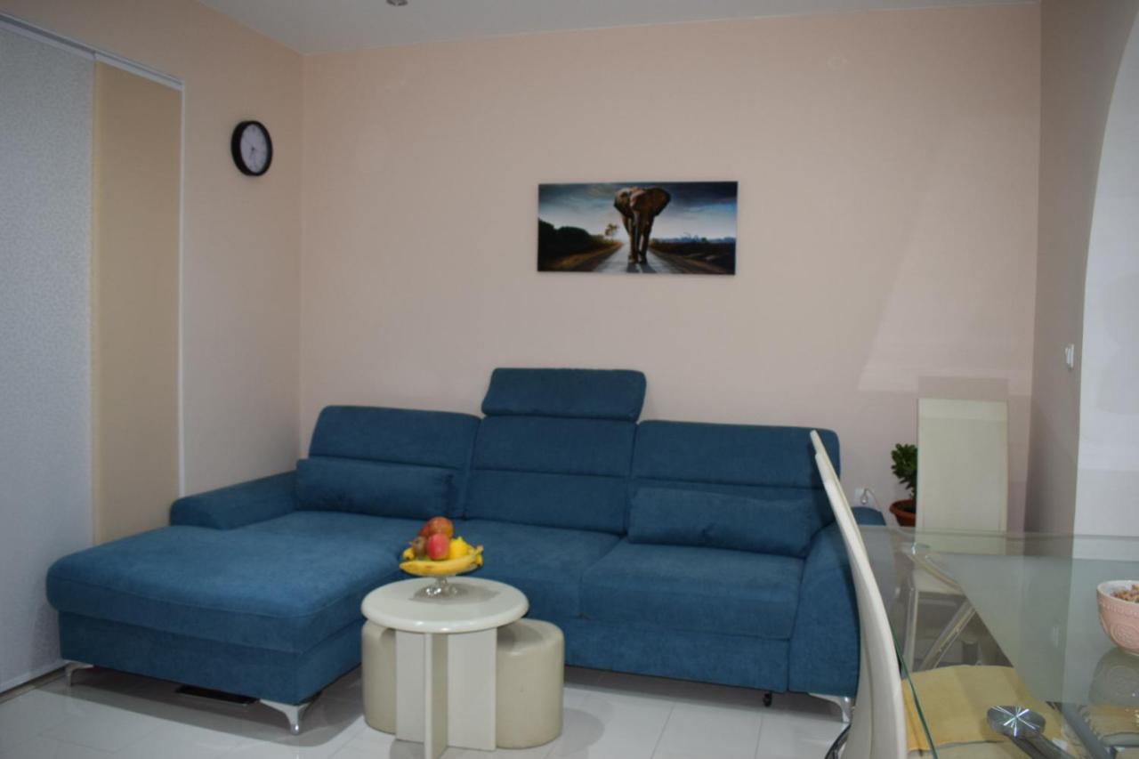 Apartman Gabriel Podgora Exterior foto
